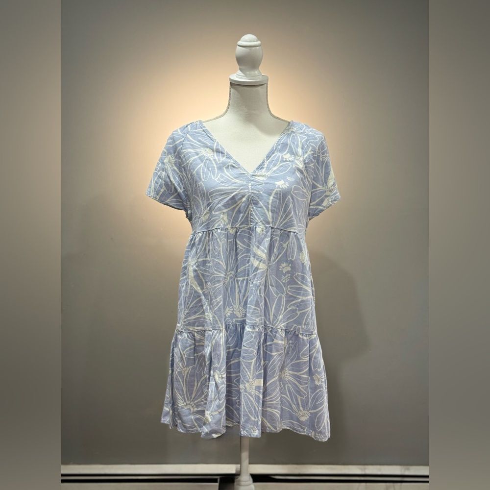 SALE! Light Blue Universal Thread Floral Mini Skater Dress Size S EUC